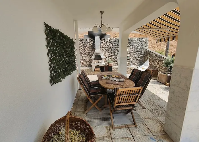 アパート Verbena Pinezići